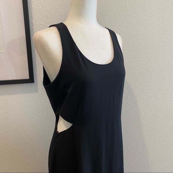 WAYF black long maxi dress with cutout large - Picture 2 of 8